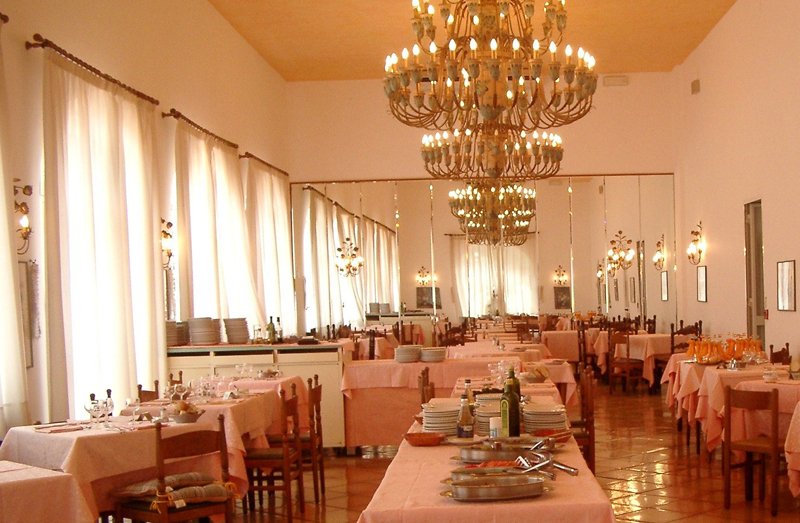 sala  pranzo rosaleo 1